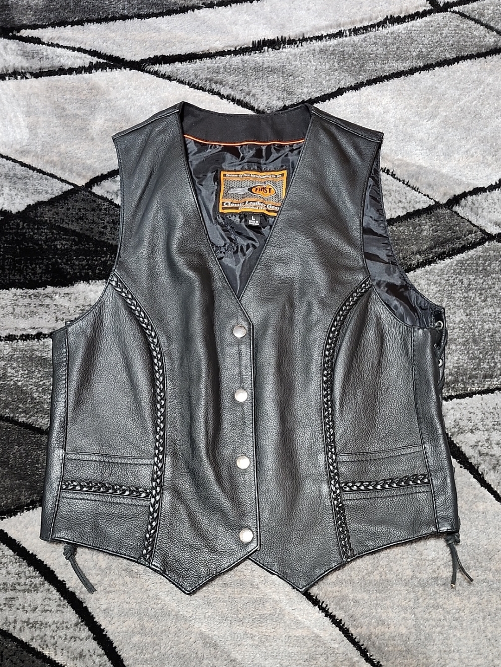 FIRST CLASSICS LEATHER GEAR BLACK SNAP-BUTTON EMBROIDERED PATCH SIDE LACES VEST